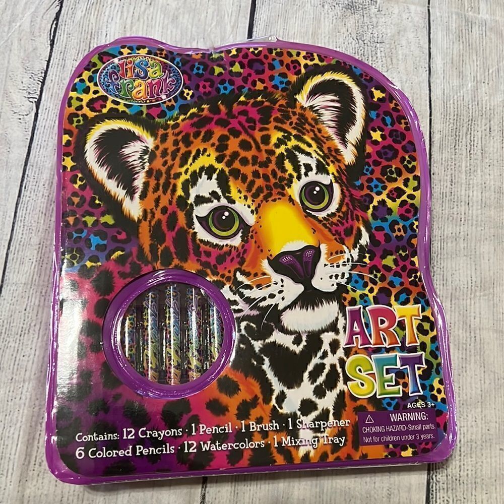 NEW Lisa Frank Art Set Hunter Cheetah Crayons Pencil  Watercolors Storage Kit
